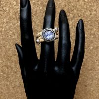 Cork ring with glass element