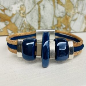 Bracelet en liège, céramiques bleu