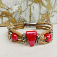 Bracelet en liège, céramiques rouge
