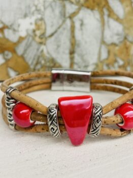 Bracelet en liège, céramiques rouge