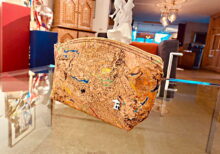 Grande pochette cosmétique en Liège, Texture roustique