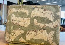 Computer pocket, gold green pattern