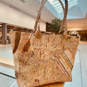 Bag made of cork fabric